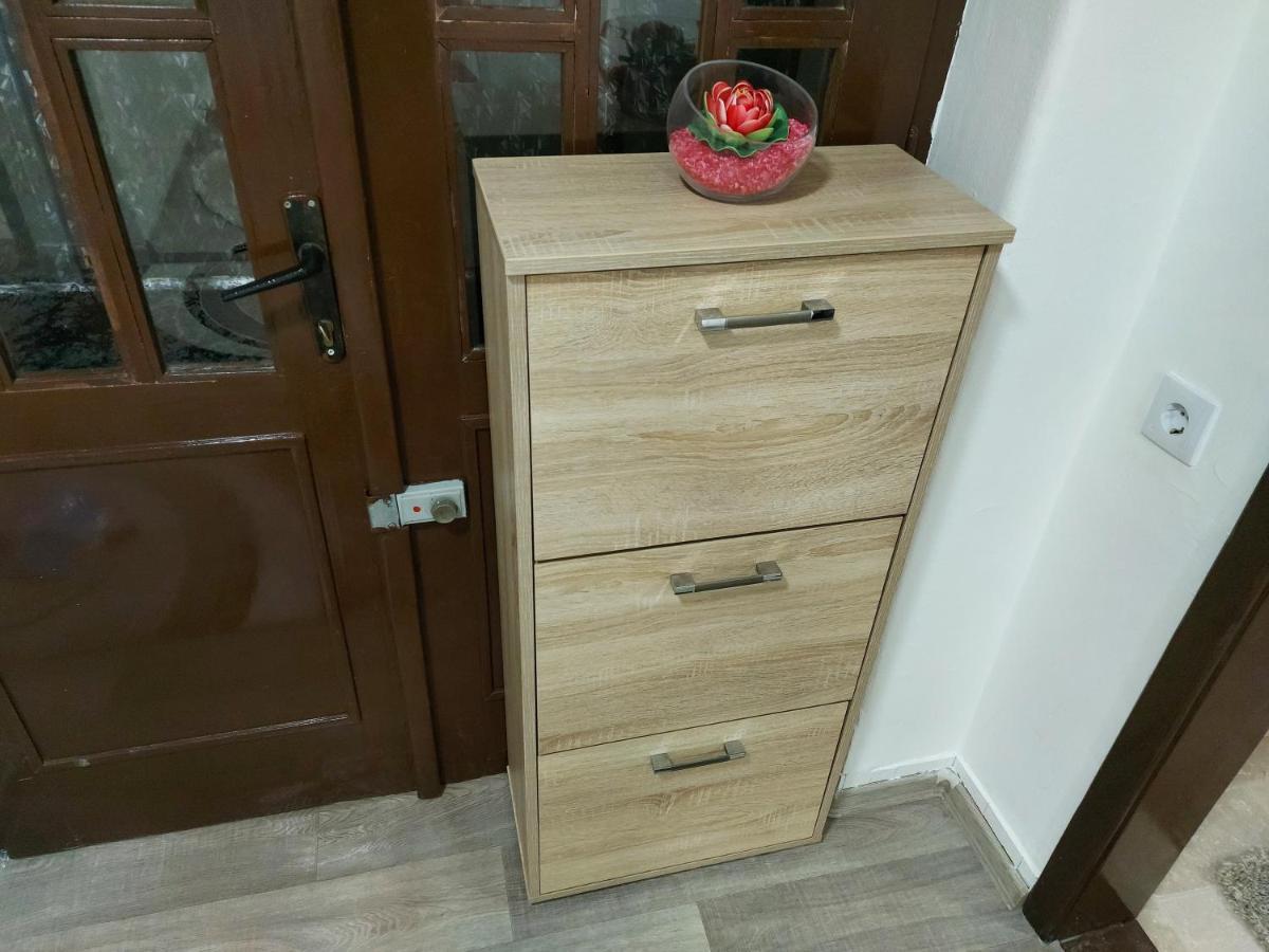 Lovely, Neat And Quite Apartment Dalia, Private Parking Сараєво Екстер'єр фото